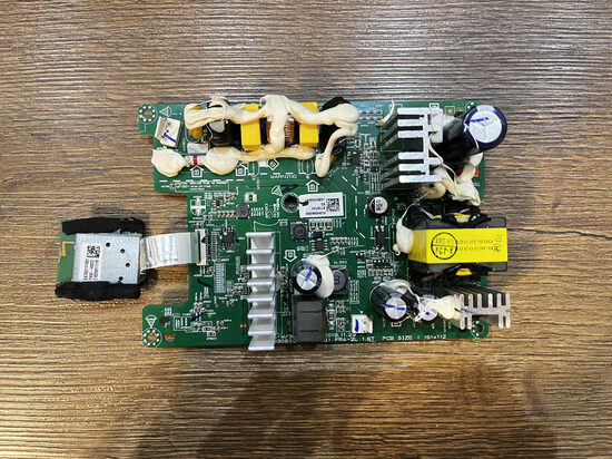 Stiprintuvo plokštė EAX69080001